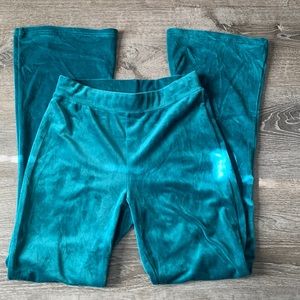 Women’s green swade wide legged legging
